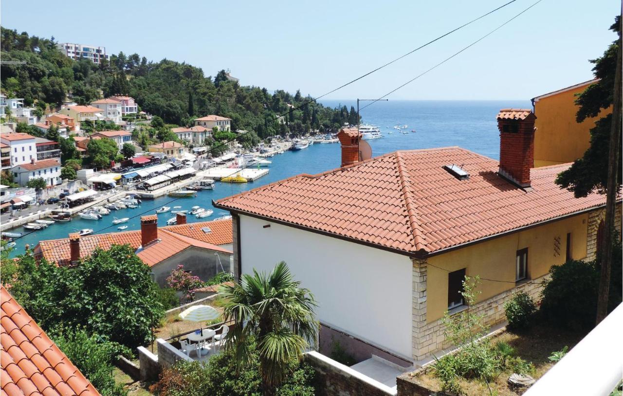Lovely Apartment In Rabac With Kitchen Esterno foto