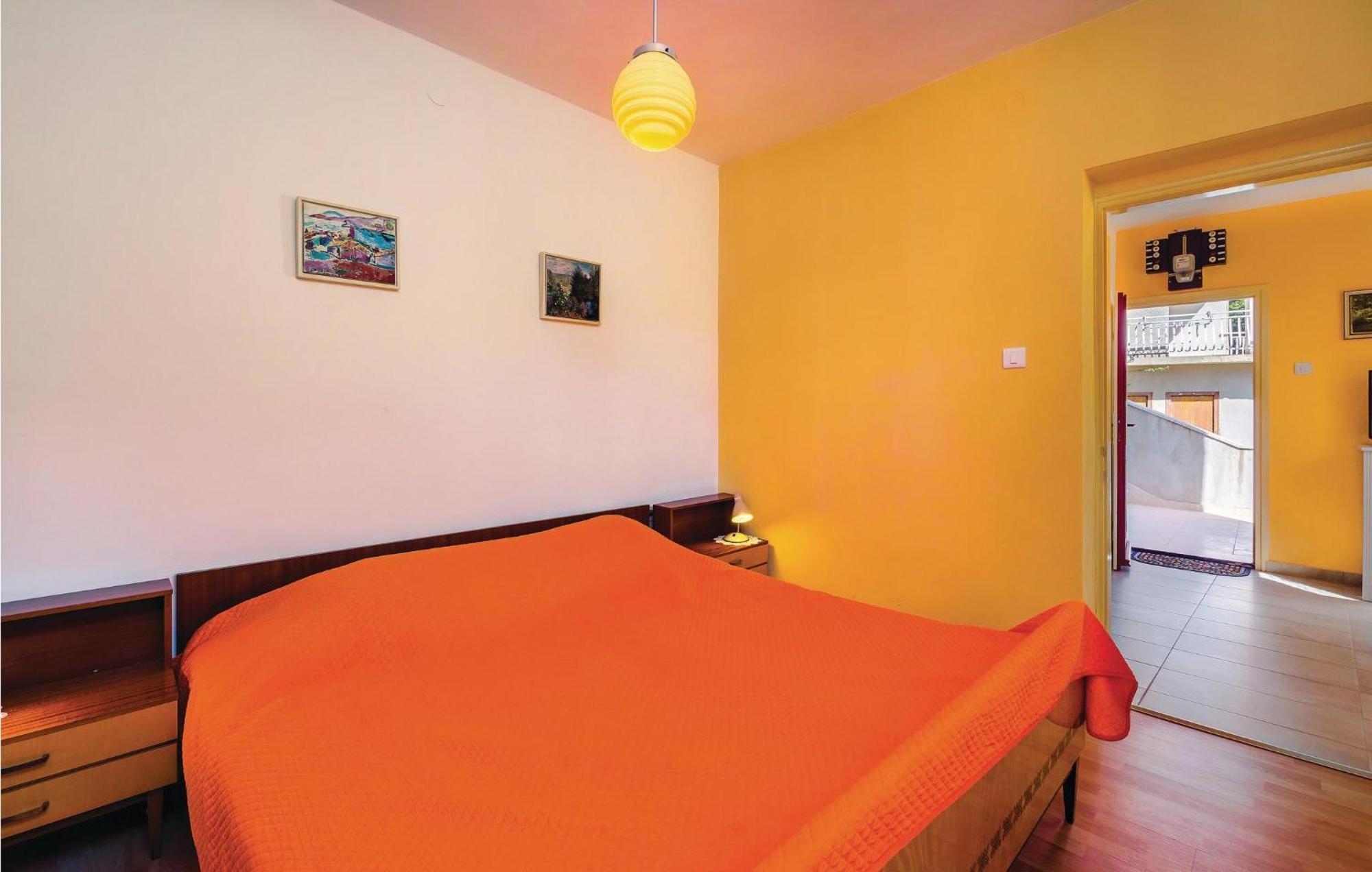 Lovely Apartment In Rabac With Kitchen Esterno foto